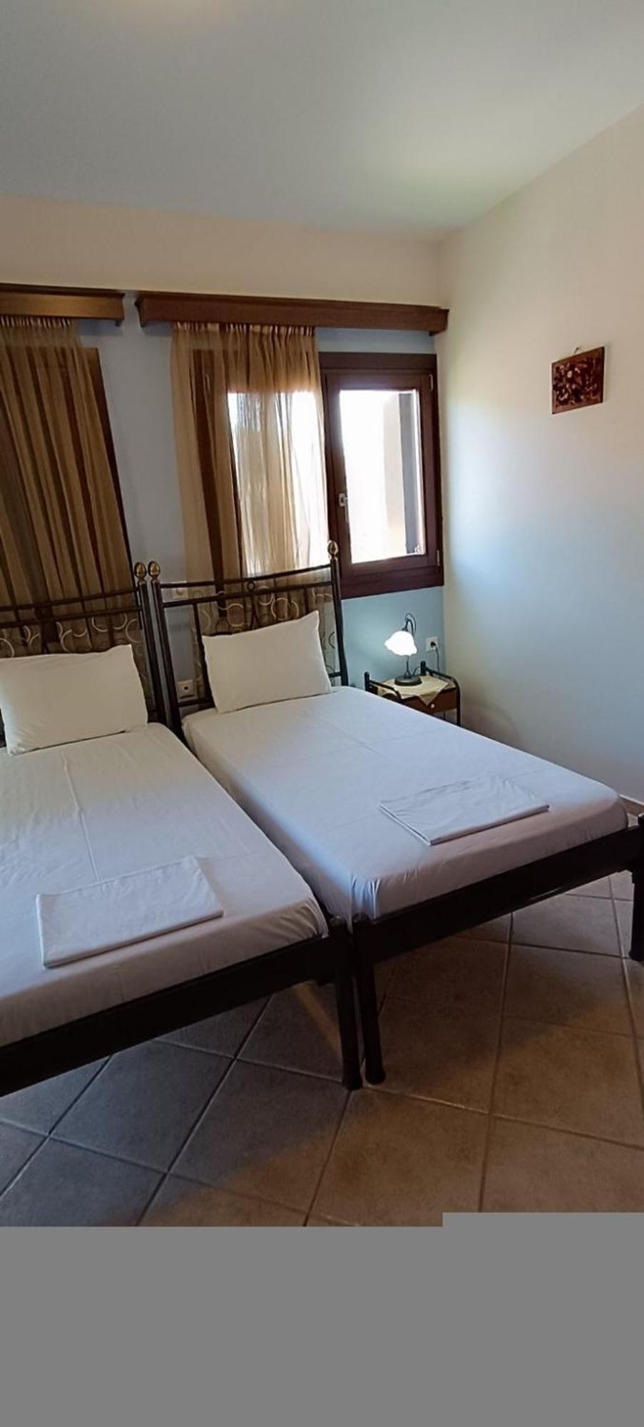 Evinos Village Resort Gefira Mpania Exterior photo